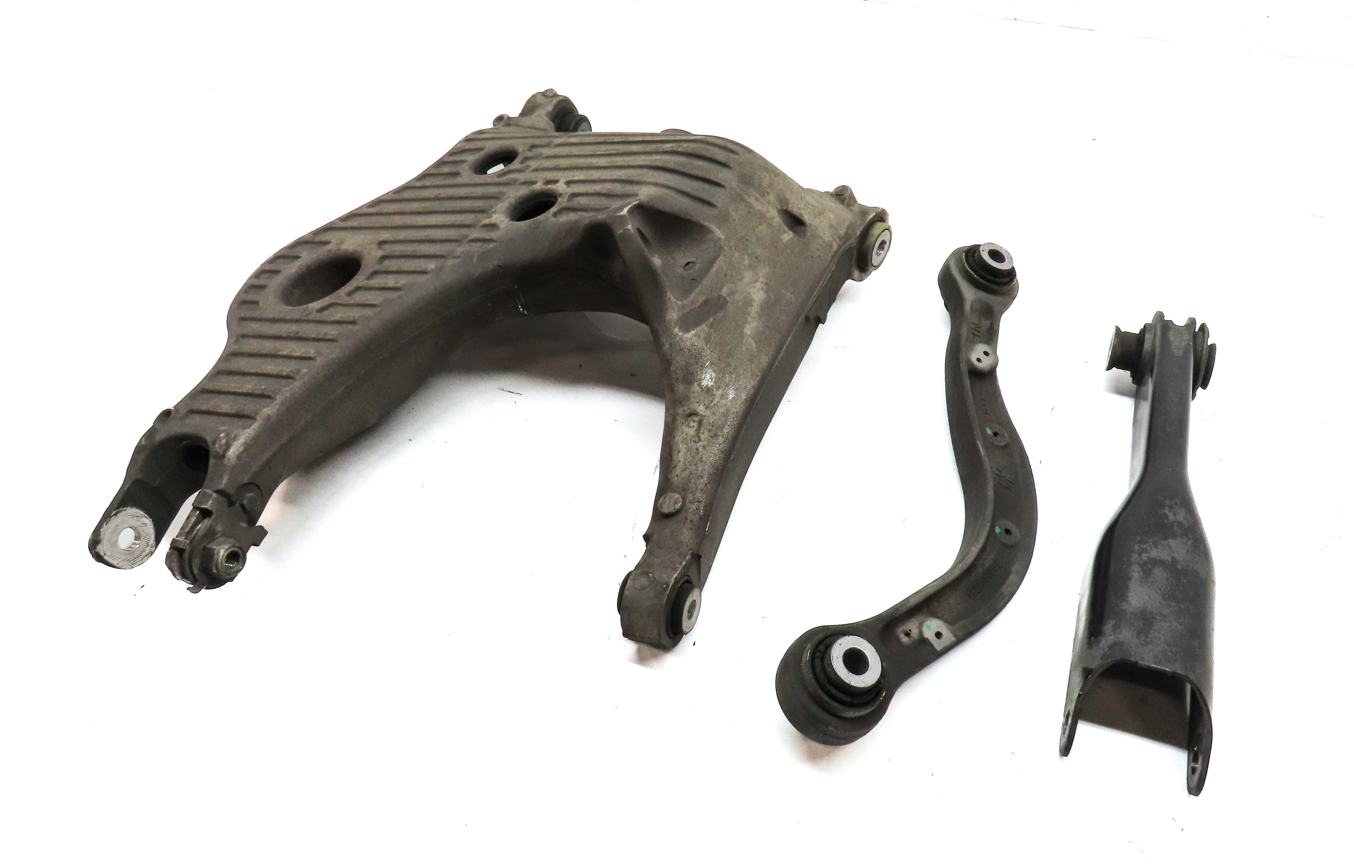 2013-2019 RANGE ROVER (L405) LEFT DRIVER REAR CONTROL ARM SET-3 — exact item pictured